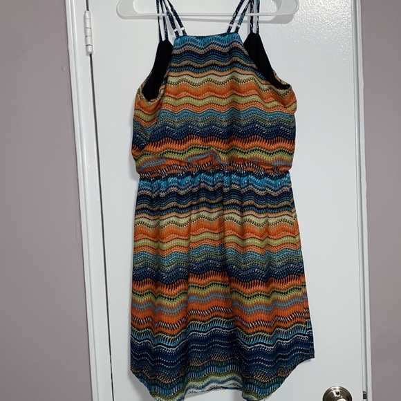 Dress‎ size medium with adjustable straps - Picture 2 of 2